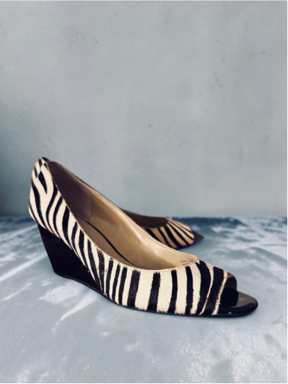 Ellen Tracy Zebra Calf Hair Peep Toe Wedge Pumps Size 7.5